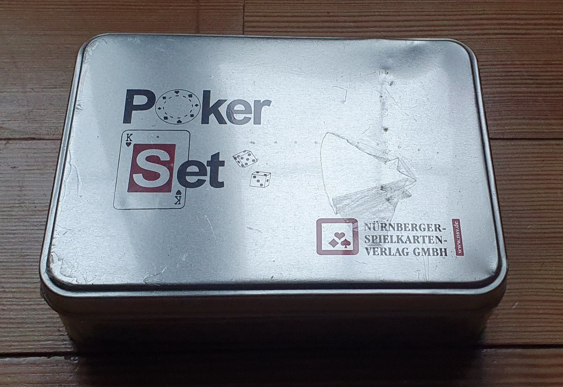 Giochi: Poker-Set in Metallgeschenkdose OVP – Nuovo e nell'imballaggio originale da Meinisberg venduto da Steiner31 1