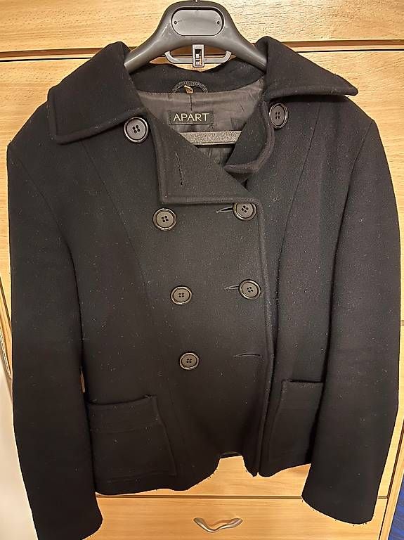 Cappotti: Cappotto invernale corto nero – Usato da Jona venduto da sen_vd8v 2