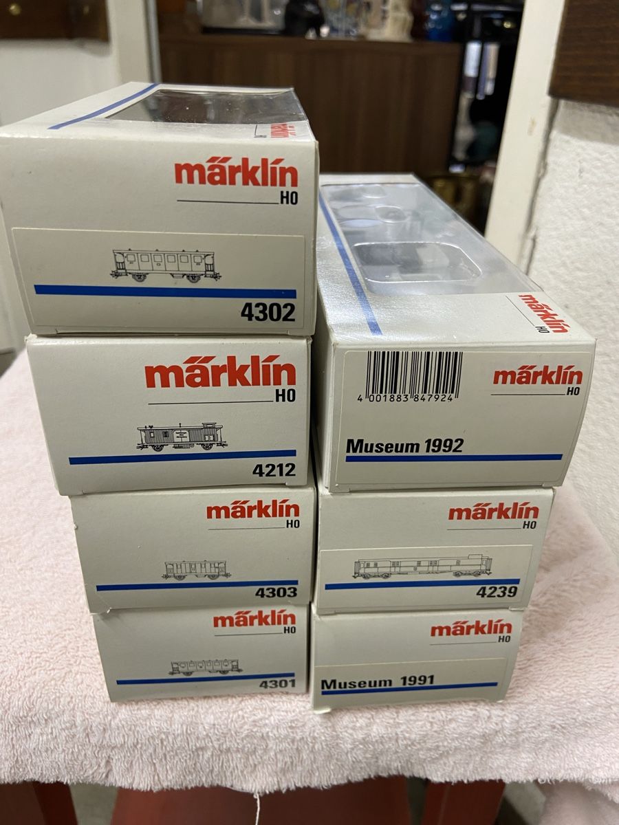 Märklin Modellini di ferrovie: Märklin HO Modellbahn Set OVP 7-teilig – Usato da Dietikon venduto da brocki-eyra 3