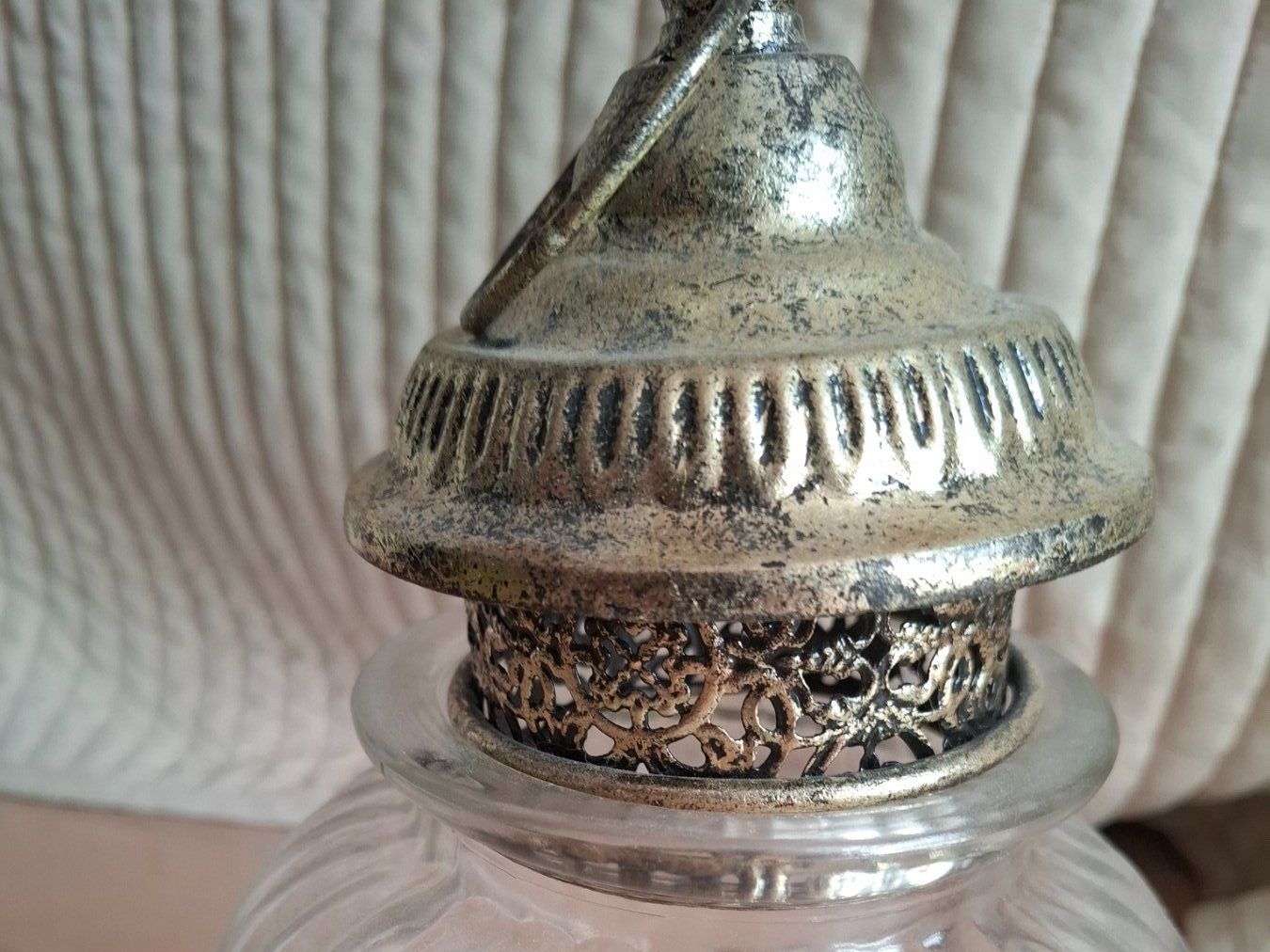 Tutte le decorazioni: Glasvorratsbehälter mit orientalischem Deckel / Windlicht – Usato da Affoltern am Albis venduto da Sabinezc 4