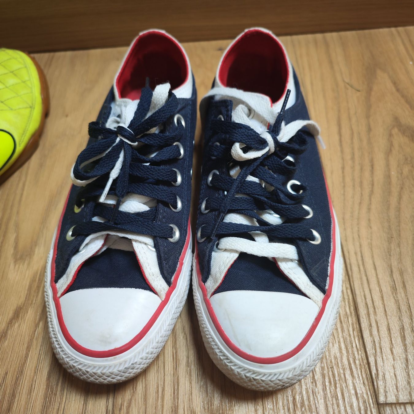 Converse Scarpe da donna: Converse 37.5 – Usato da Sorengo venduto da Te_da