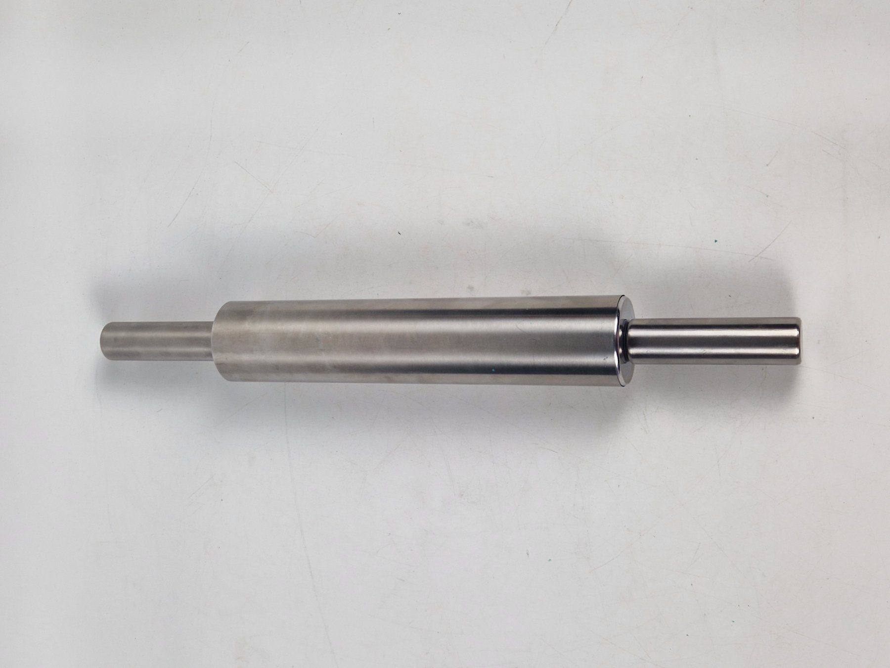 Appareils de cuisine: QUITTIN Wallholz aus Metall – D'occasion à Muhen par Restwert_Muhen