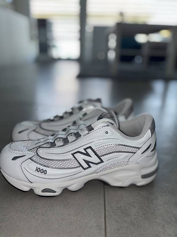 New Balance Scarpe da uomo: NEW BALANCE 1000 BLANCHES – Usato da Constantine venduto da san_nmr2 3