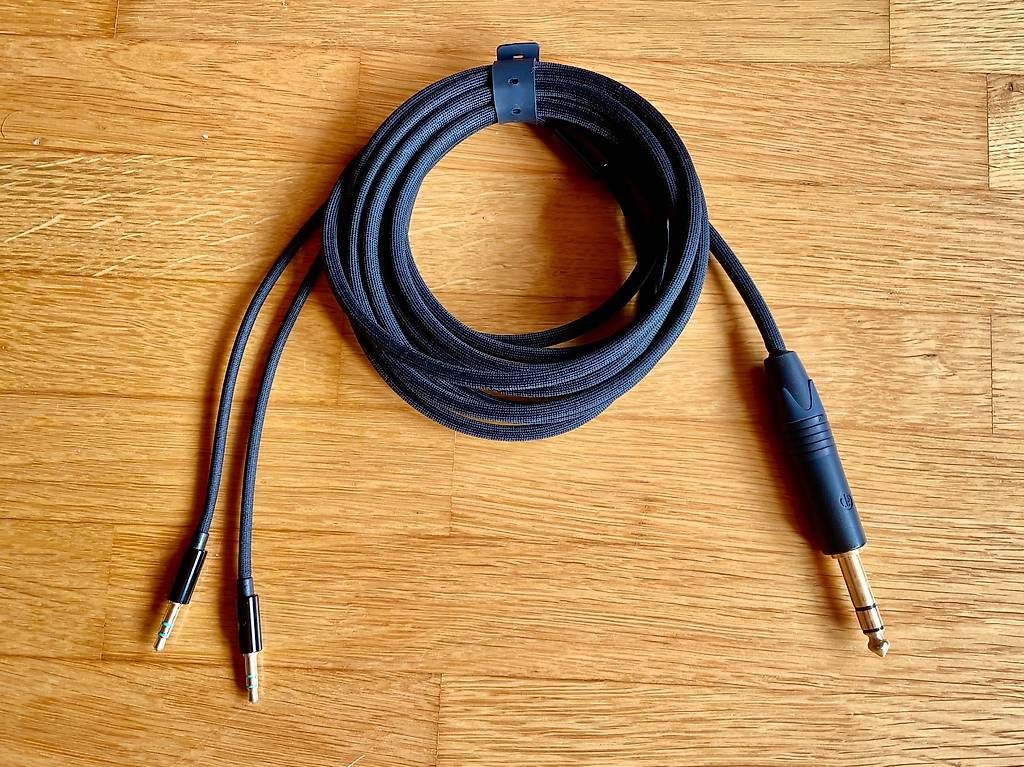 HiFiMan Kopfhörer: HiFiMAN Crystalline Copper-Silver Cable - 3m – Gebraucht aus Schwyz von gibsamier