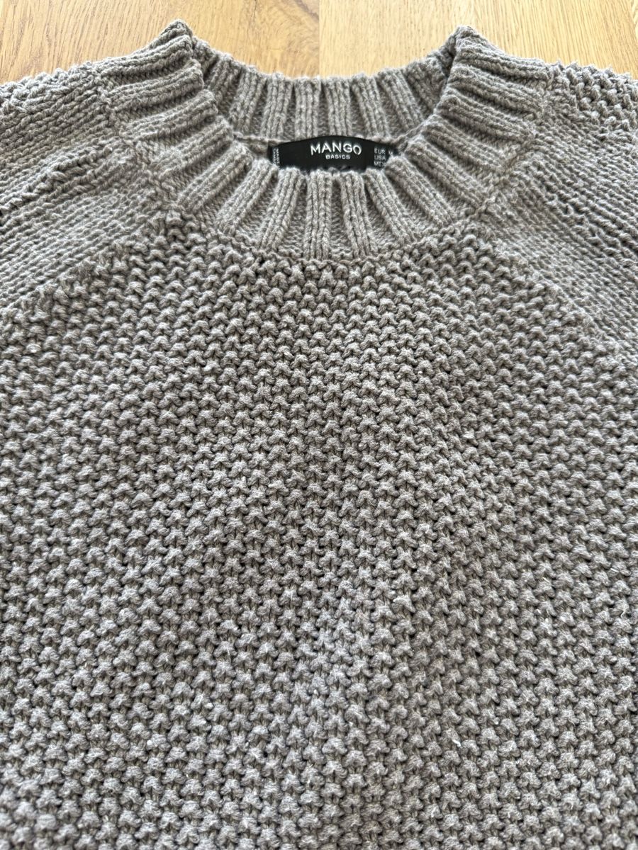 Mango Pulls & Sweat-shirts: Mango sweater 3/4 sleeves  – D'occasion à Zürich par lar_8826 3