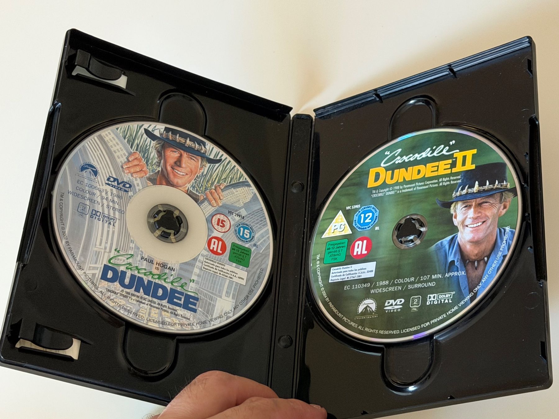 Alle DVDs: DVD Crocodile Dundee I & II – Neu (gemäss Beschreibung) aus Altstätten SG von sheamus 2