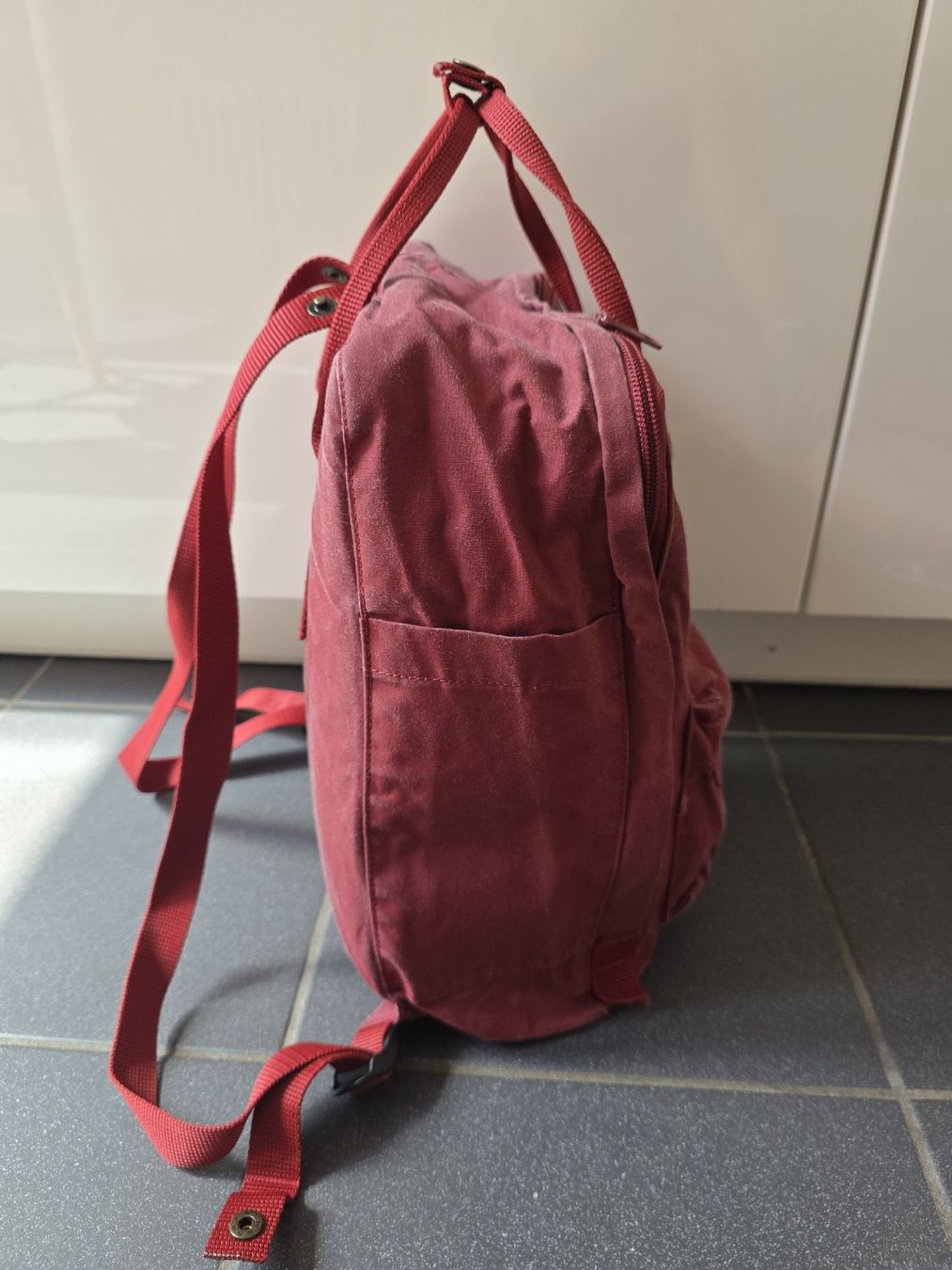 Fjällräven Zaini: Fjällräven Kankan Backpack Red – Usato da Zürich venduto da lit_n7pb 3