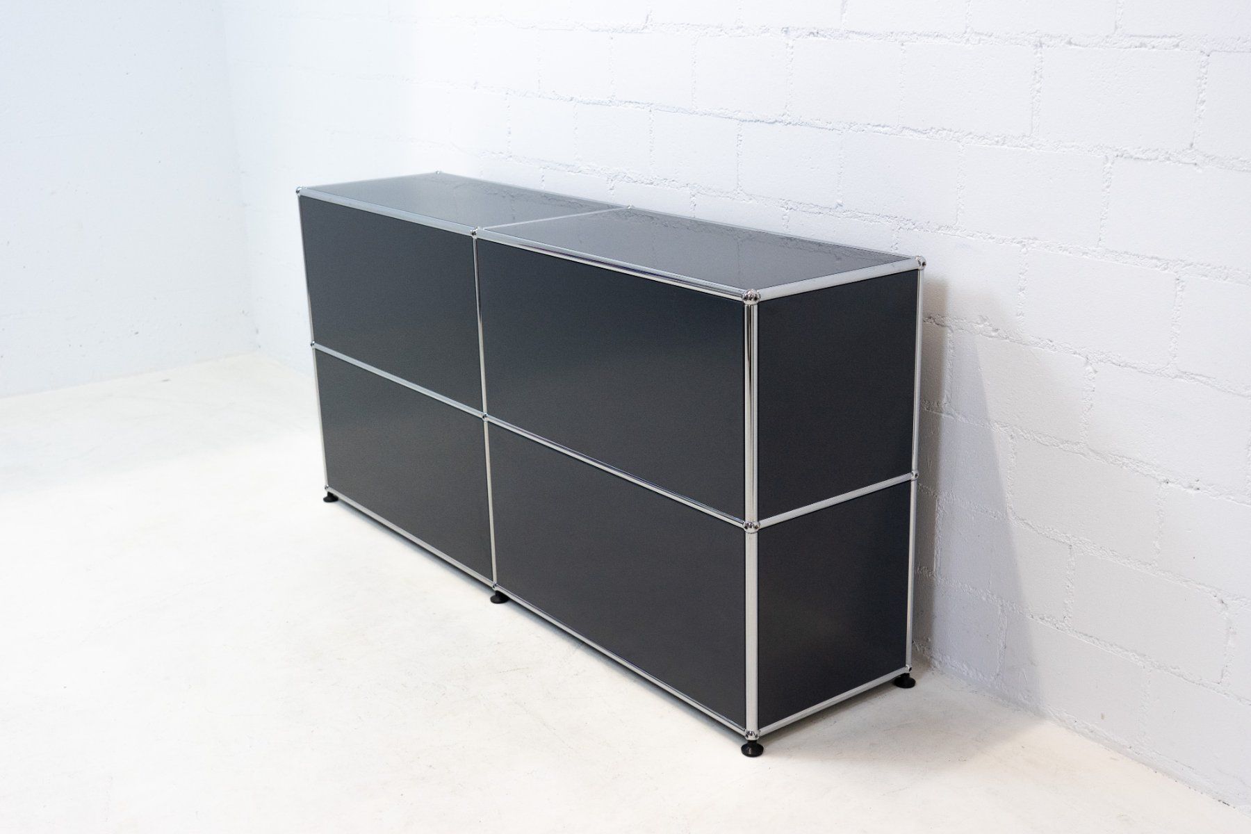 USM Kommoden: USM Haller Sideboard Anthrazitgrau Nr. 53 Lieferung möglich – Gebraucht aus Schaffhausen von Studio-Ara 9