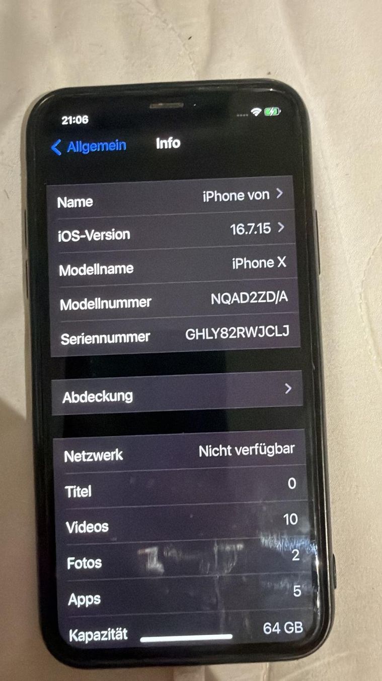 Apple Telefoni cellulari / Smartphones: Iphone X mit 64GB, Batteriezuestand 80% – Usato da Gipf-Oberfrick venduto da Stefania02-91 2