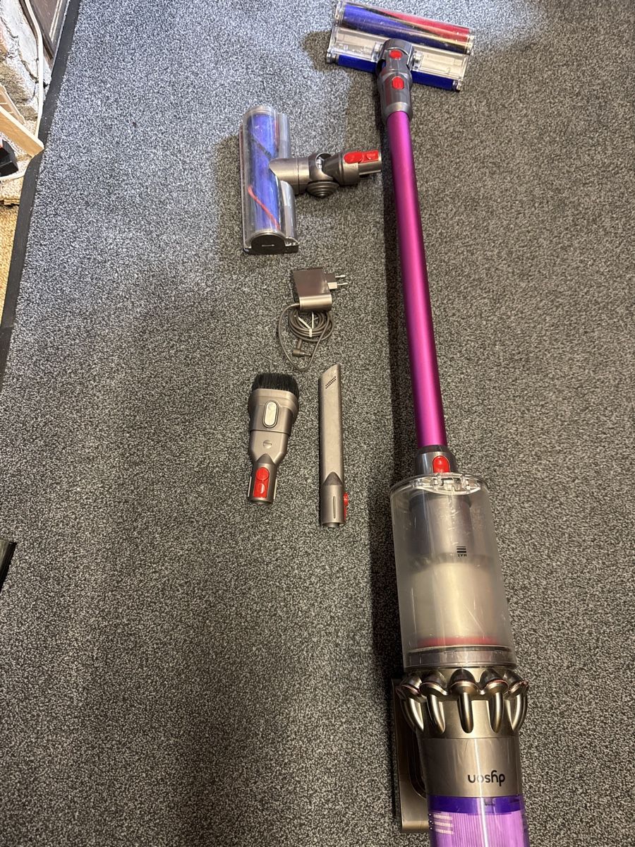 Dyson Aspirapolveri & Accessori: Dyson v11 torque Drive – Usato da Landquart venduto da Nnf007 1