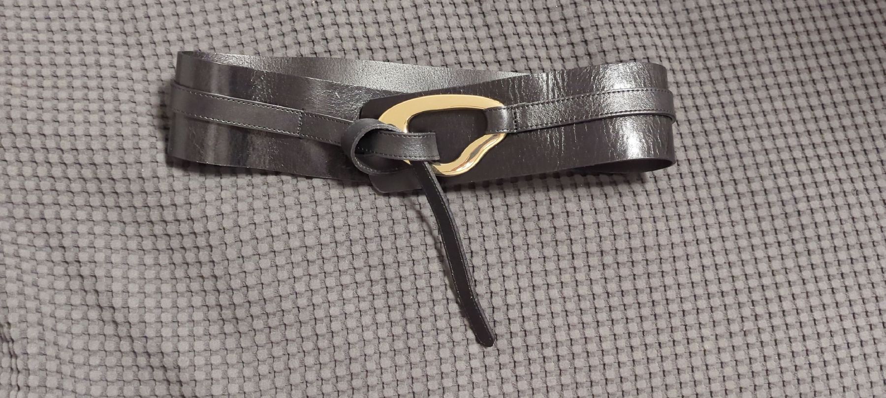 Zara Cinture: ZARA Leder Taillengürtel Grösse 85 – Nuovo (secondo la descrizione) da Zürich venduto da vik_r9fn