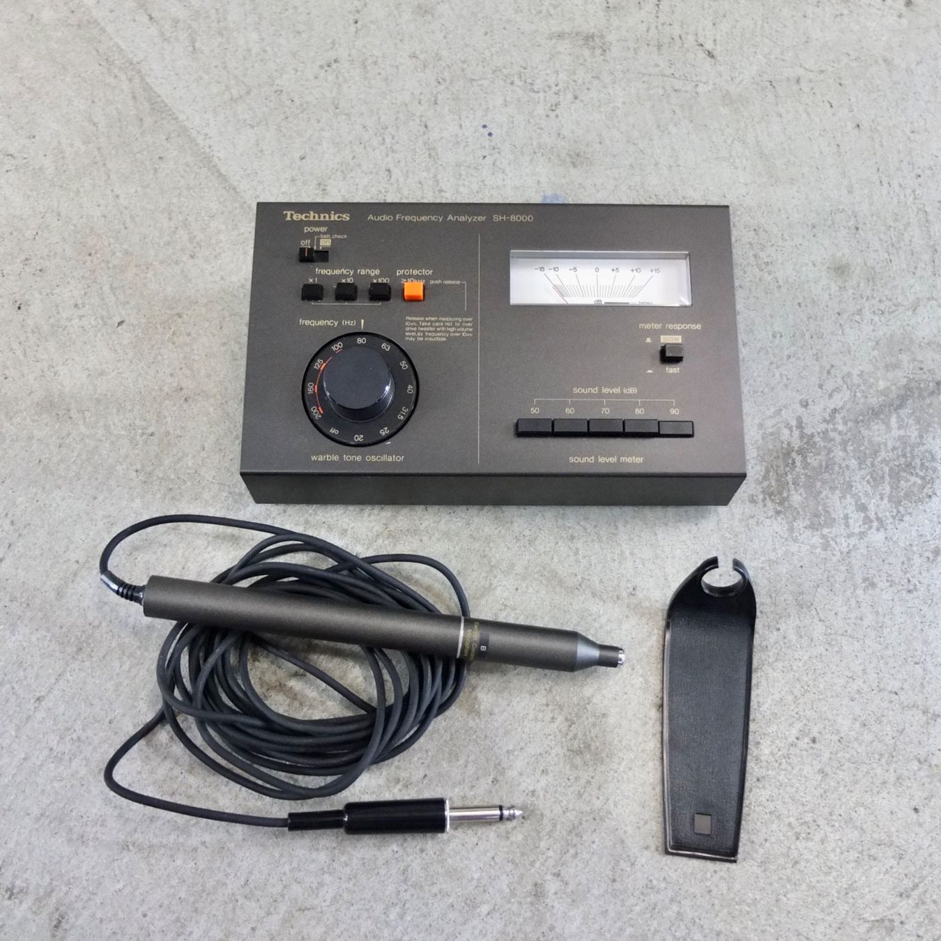Equalizer: Technics SH-8000 Audio Frequency Analyzer – Gebraucht aus Basel von Brocki-auf-dem-Wolf