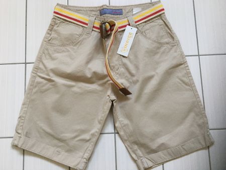 Shorts neu 38