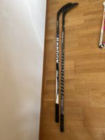 2 Hockeystöcke