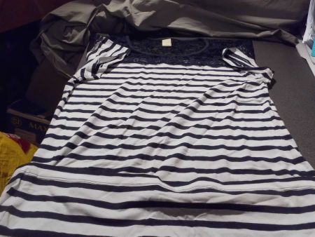 T-Shirt Grösse XL, Zebra, weiss/schwarz (dunkelblau)