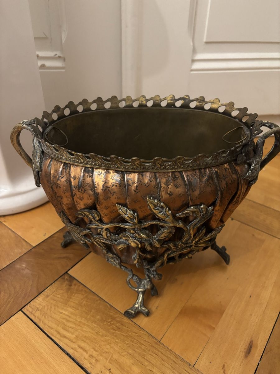 Blumentöpfe: Magnifique jardinière ancienne – Gebraucht aus Genève von ati_tj8f
