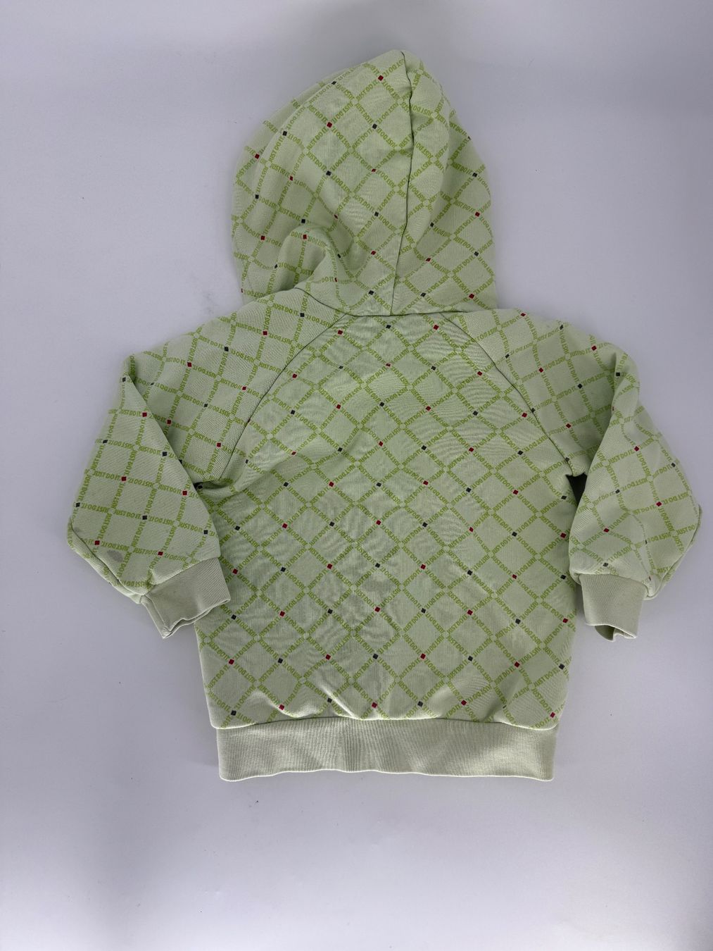 Nike Pulls et sweat-shirts: Nike Kapuzenjacke Gr. 92/98 – D'occasion à Auenstein par moin. 3