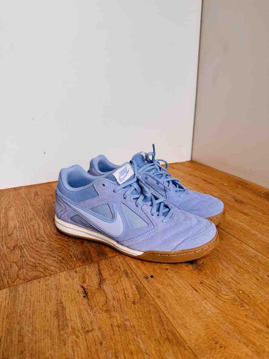 Nike Herrenschuhe: Nike Sneaker hellblau Grösse 42.5 neuwertig – Neu (gemäss Beschreibung) aus Bettwil von Peppine 4