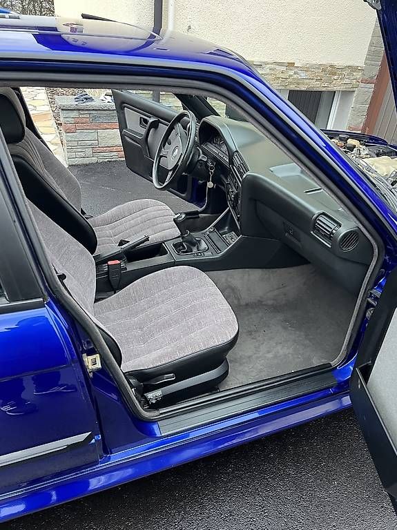 Autos: BMW E30 neu restauriert 325iX – Gebraucht aus Wohlen AG von Sveto-rs 2