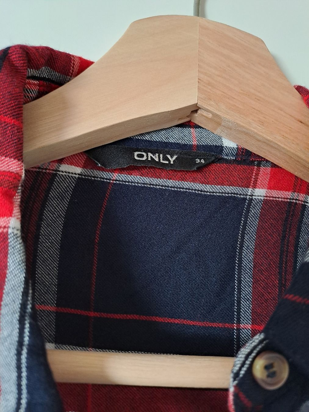 Only Camicette: Bluse Only gr. 34 – Usato da Rothenburg venduto da 123odermatt 1