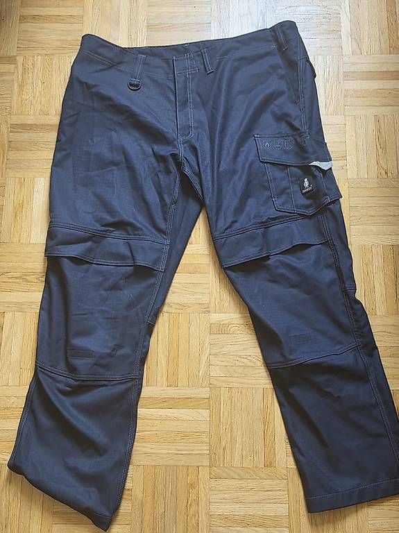 Pantalons: Mascot Pantalons Multisafe – D'occasion à Yverdon-les-Bains par nic_x8rd
