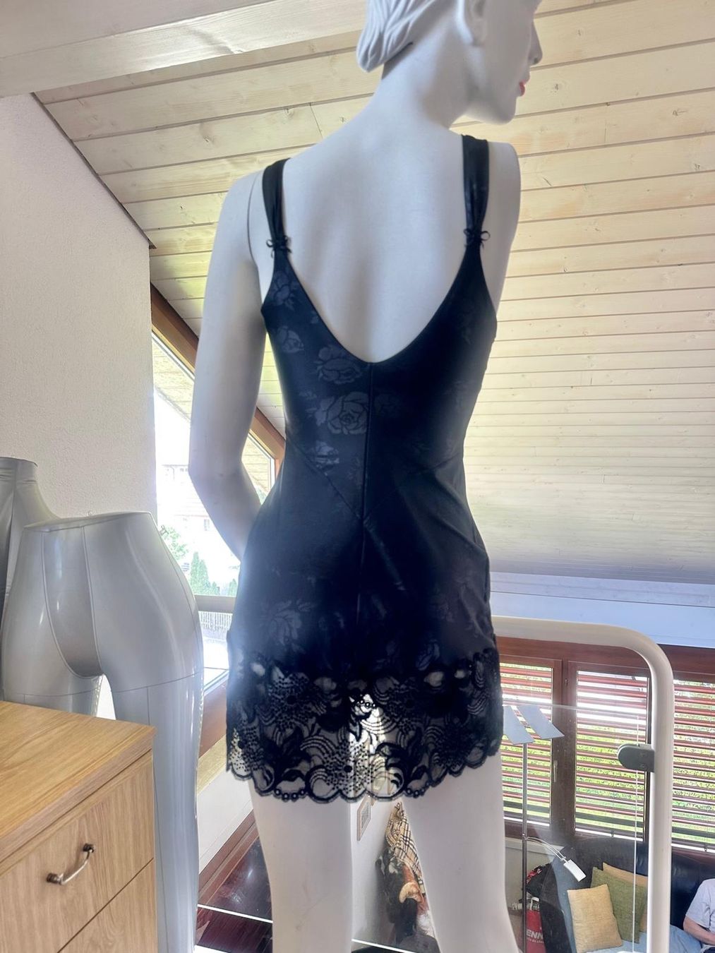 La Perla Altra biancheria intima: Négligée / Unterhemd von LA PERLA – Usato da Neuhausen venduto da Lechasseur 2