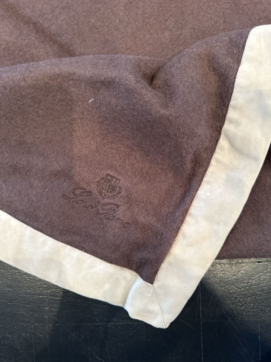 Loro Piana Coperte: Loro Piana Blanket  – Usato da Cologny venduto da pichi26 1