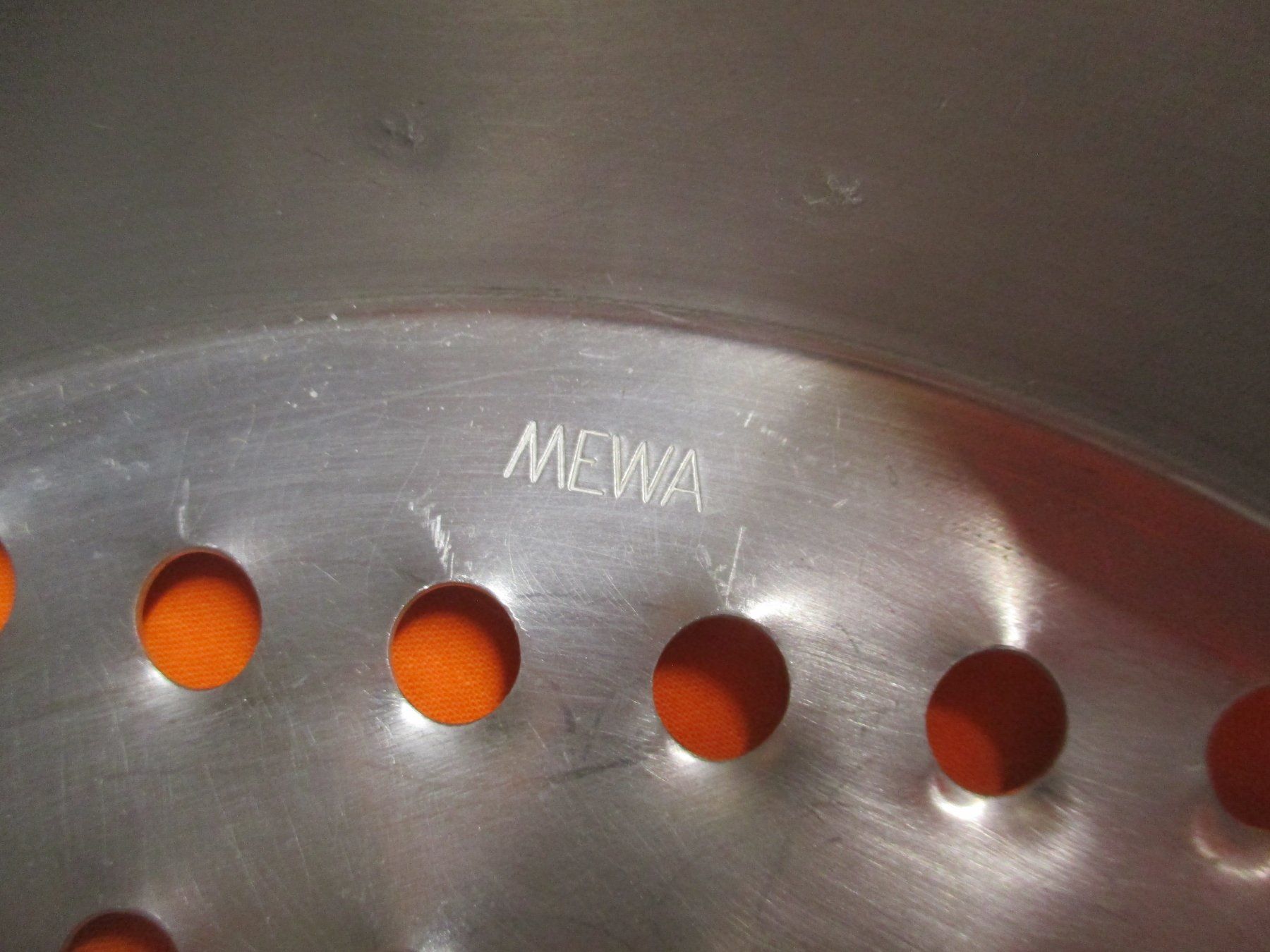 Elettrodomestici da cucina: MEWA Spätzlisieb – Usato da Birsfelden venduto da alles-muss-raus 2