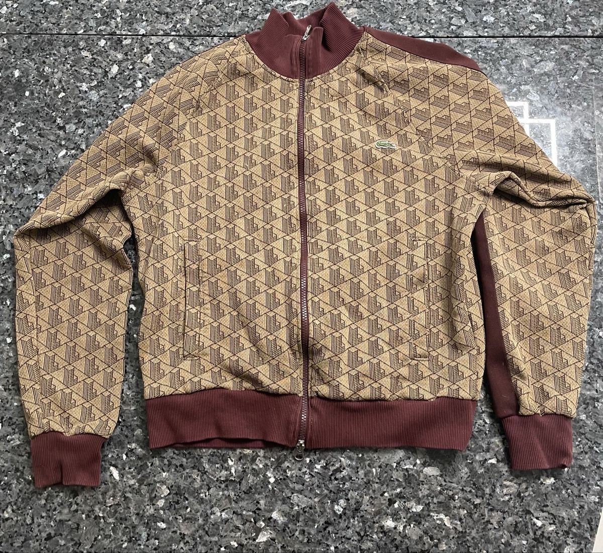 Lacoste Giacche: Lacoste Trainingsjacke monogramm Street Style  – Nuovo (secondo la descrizione) da Kirchleerau venduto da Resale_LC