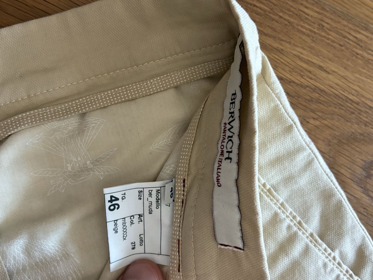 Pantalons: Shorts von Berwich – D'occasion à Wangen SZ par el_paso08 2