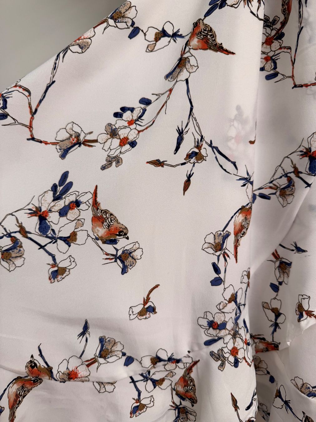 Kleider: Sommerkleid Blumenmuster mit Spitzenbesatz Grösse S – Gebraucht aus Dietikon von dia_bkv5 2