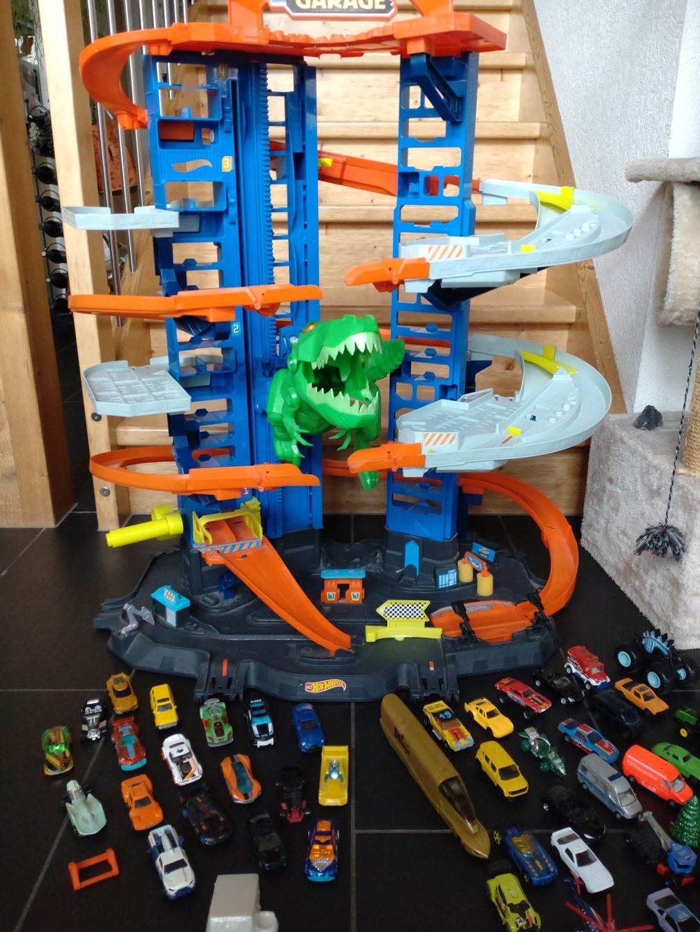 Hot Wheels Giocattoli: Hot wheels ultimate Parkgarage – Usato da Noflen BE venduto da saschr01