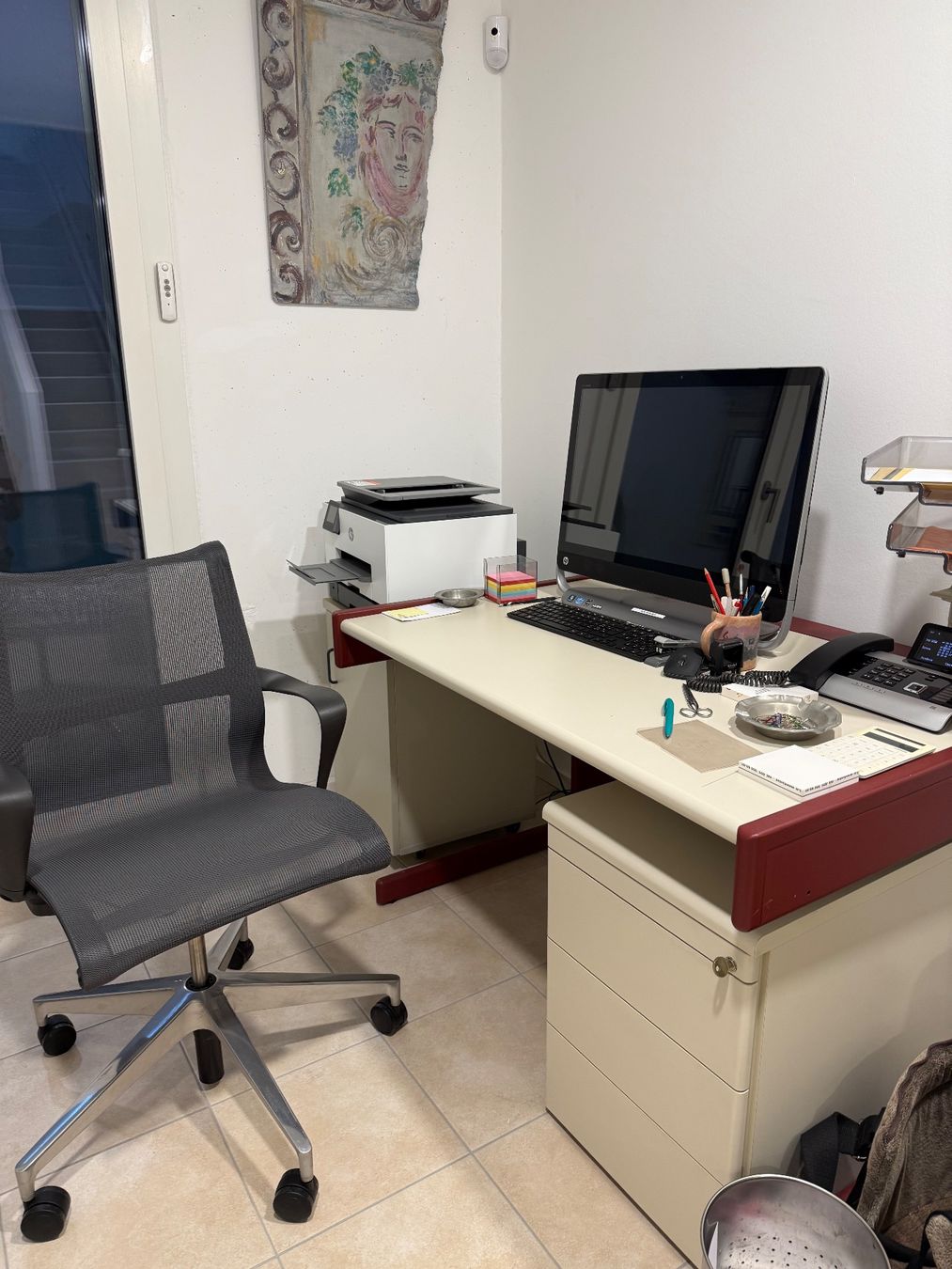 Scrivanie: Meubles de bureau – Usato da St-Sulpice VD venduto da mor_p5ml