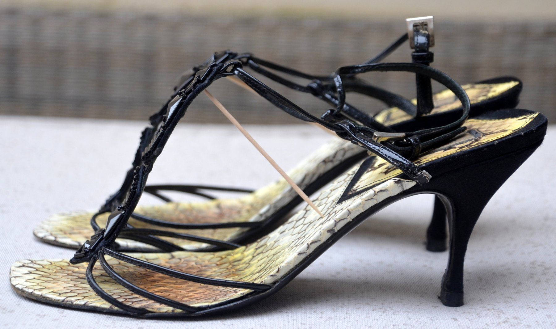 Prada Scarpe da donna: Sandalen / Sandales PRADA 39 – Usato da Collonges venduto da Auganien 4
