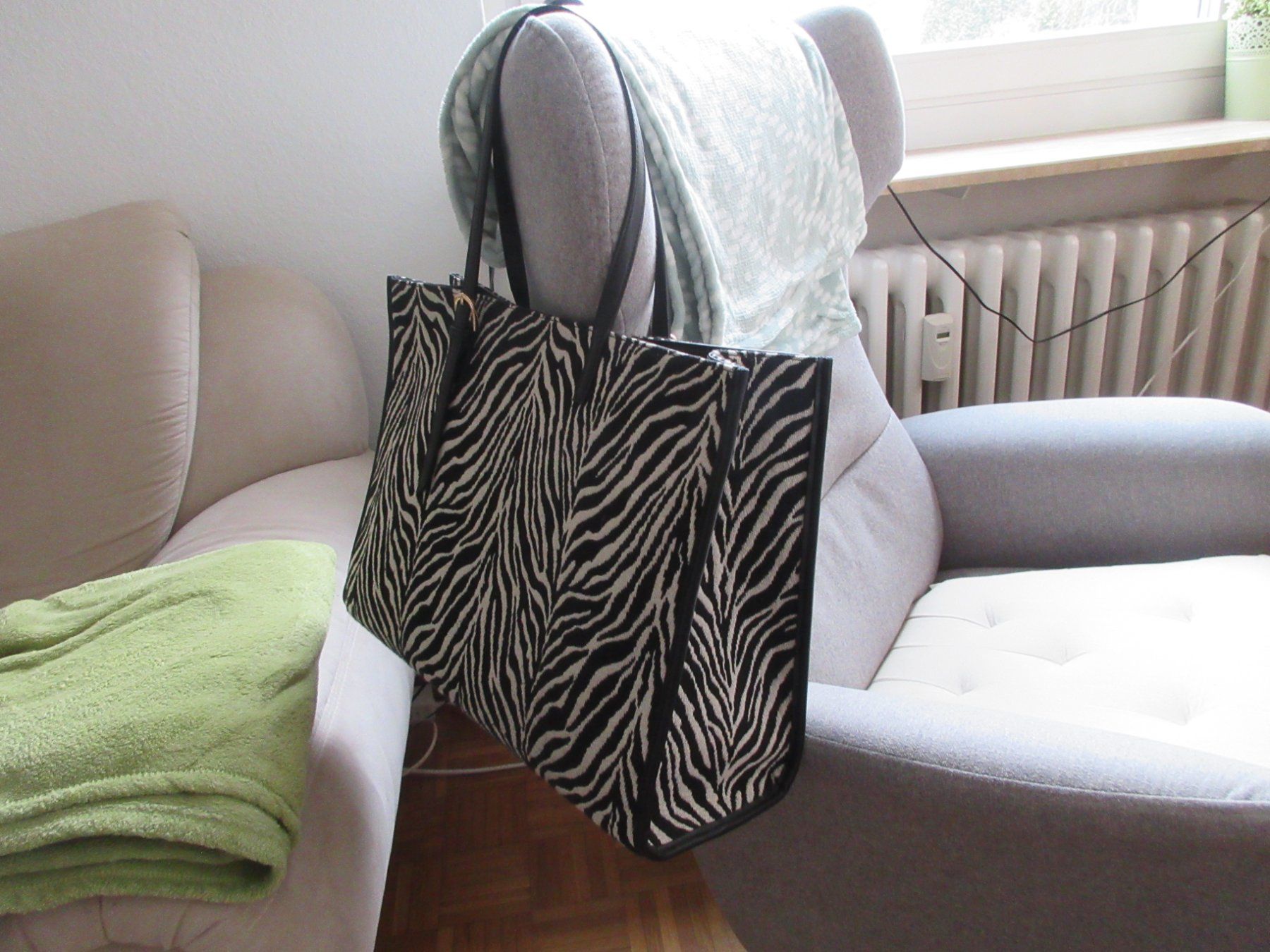 Borse da donna: 3 bags /Tasche/Denim/Black/zebra pattern!! – Usato da Goldach venduto da mamakotzi 5