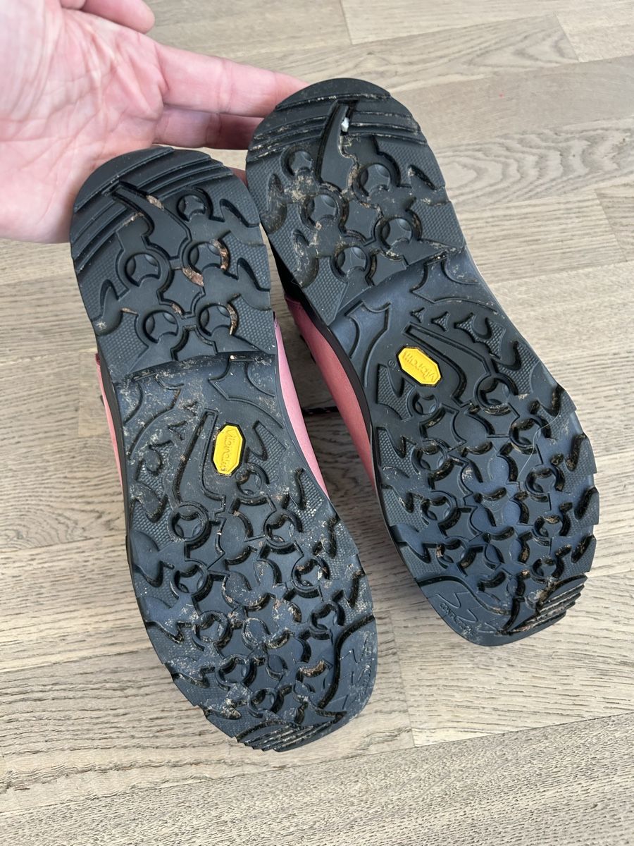 Lowa Scarpe da donna: Wanderschuhe LOWA (NEU) – Nuovo (secondo la descrizione) da Siebnen venduto da Surrlisum 2