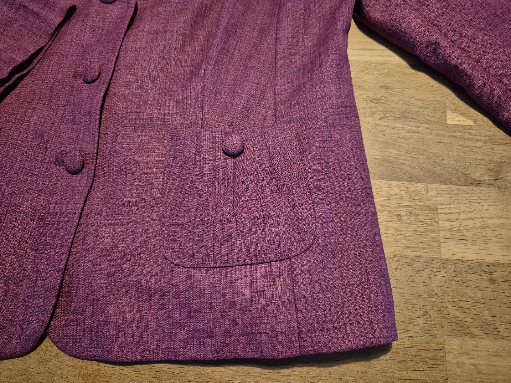 Jacken: wie neu: Damen Blazer, Grösse 42 – Neu (gemäss Beschreibung) aus Urtenen-Schönbühl von Chaeppeler 1