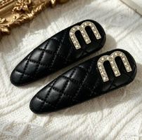 Lot de deux barrettes pour cheveux