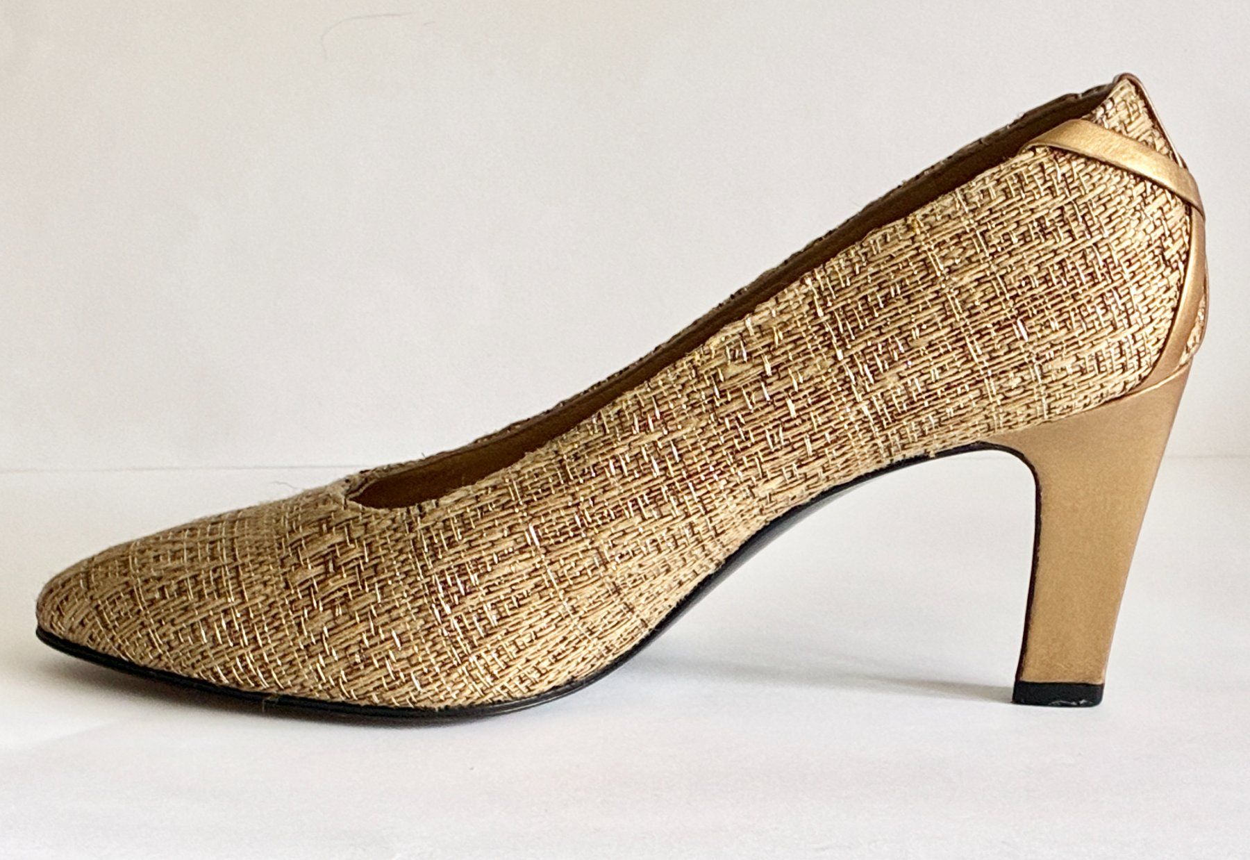 Stuart Weitzman Scarpe da donna: Vintage Pumps von STUART WEITZMAN Textil/Leder – Usato da Kloten venduto da Nephty 5