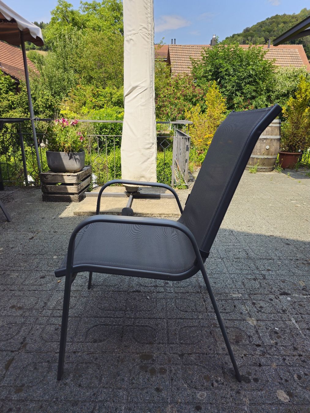 Tische: Gartentisch mit 4 Stühlen – Gebraucht aus Stettfurt von Beeli77 3