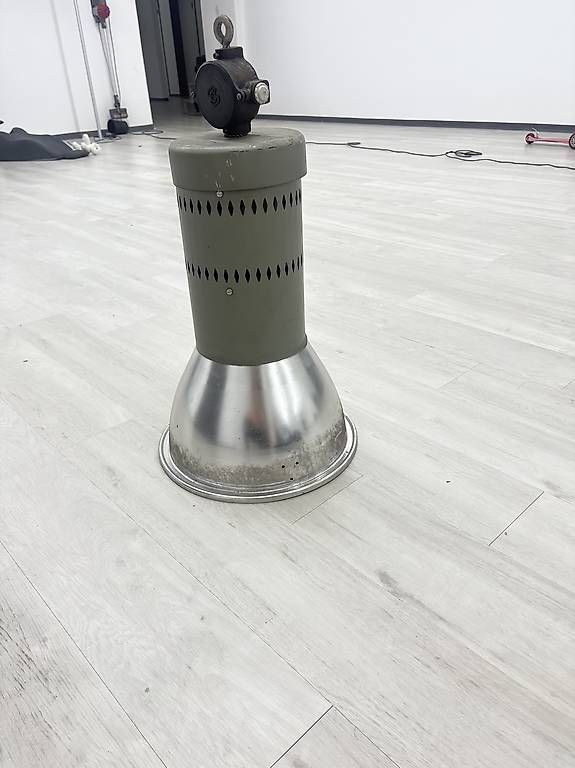 Lampes: Industrie Lampen – D'occasion à Oberriet SG par Miofit9463 1