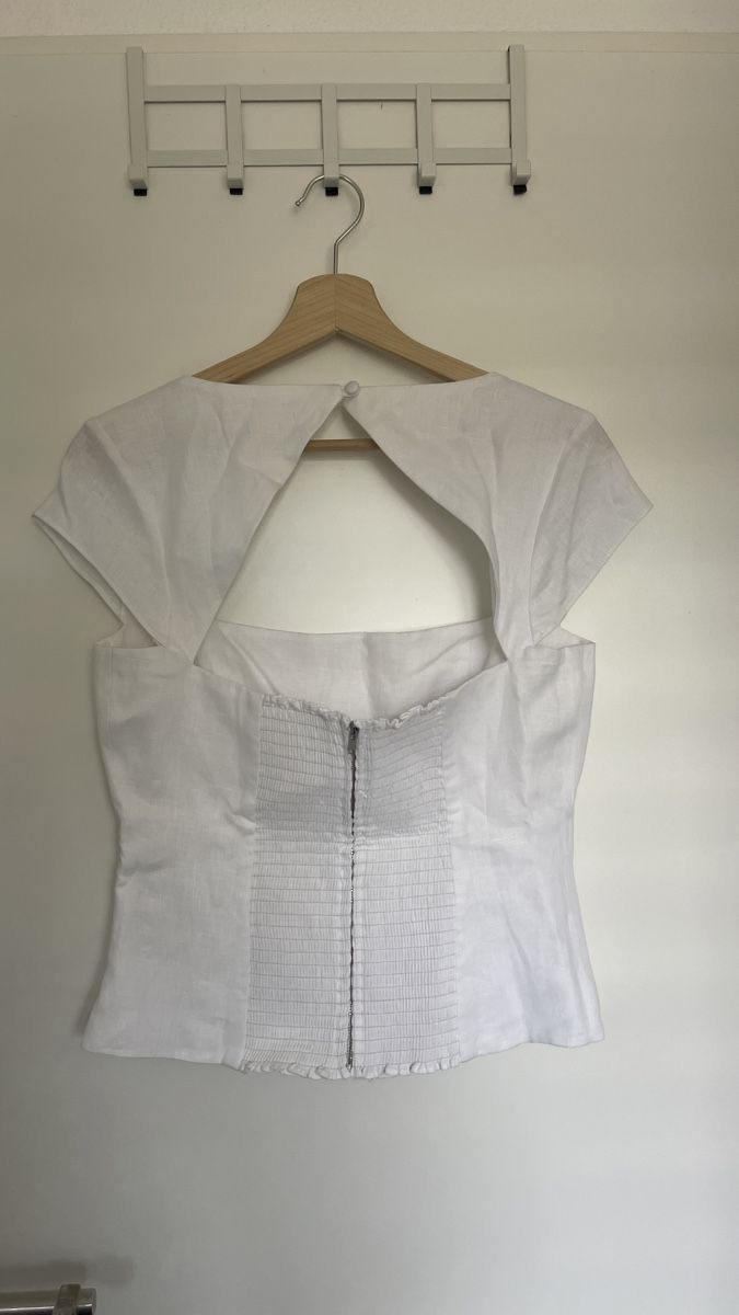 Reformation Top: Reformation Cora Leinen Top Gr. 10 – Nuovo (secondo la descrizione) da Lausen venduto da sim_hgp6 2