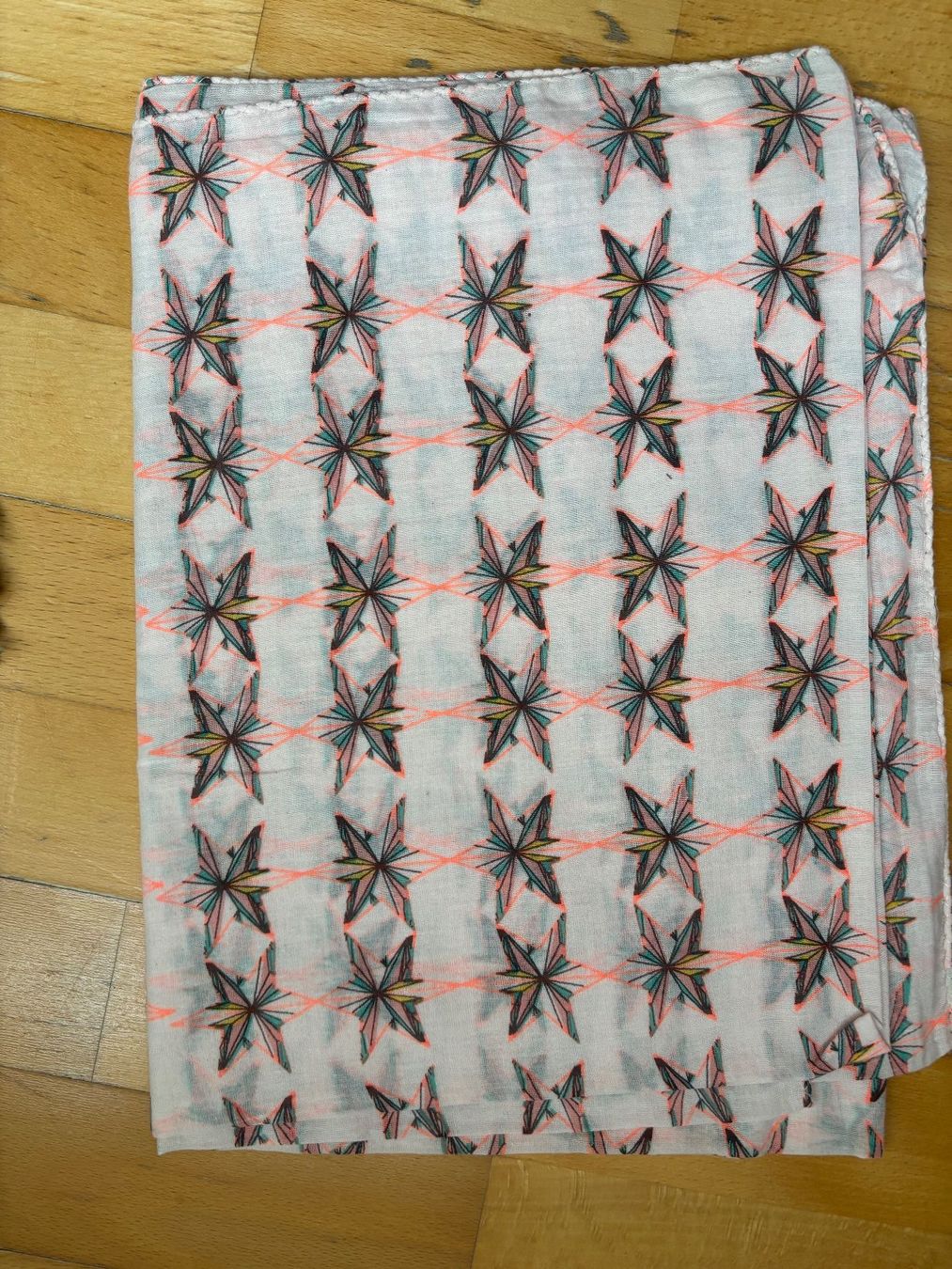 Codello Foulard & Sciarpe: 2 Stola Codello / 1 Stola Beck Söndergaard – Usato da Wangen ZH venduto da Mahmood11 3