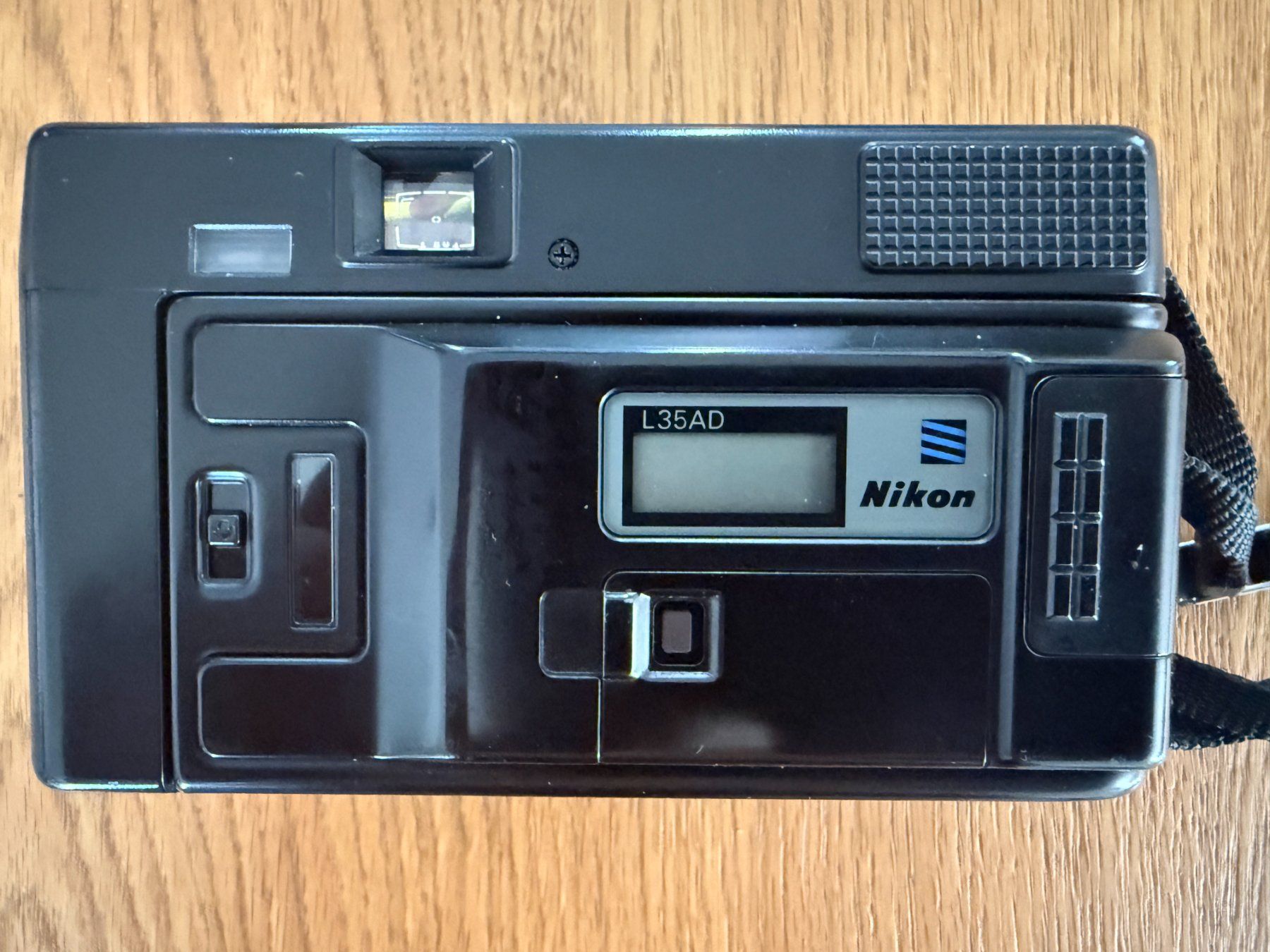 Nikon Fotocamera: Nikon L35 AD – Usato da Founex venduto da MaevaMatahi 2