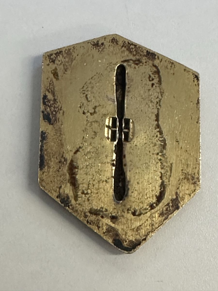 Basler Plaketten & Abzeichen: Fasnacht Basel GOLD 1947 *** – Defekt aus Basel von fasnachtsoutlet1965 1