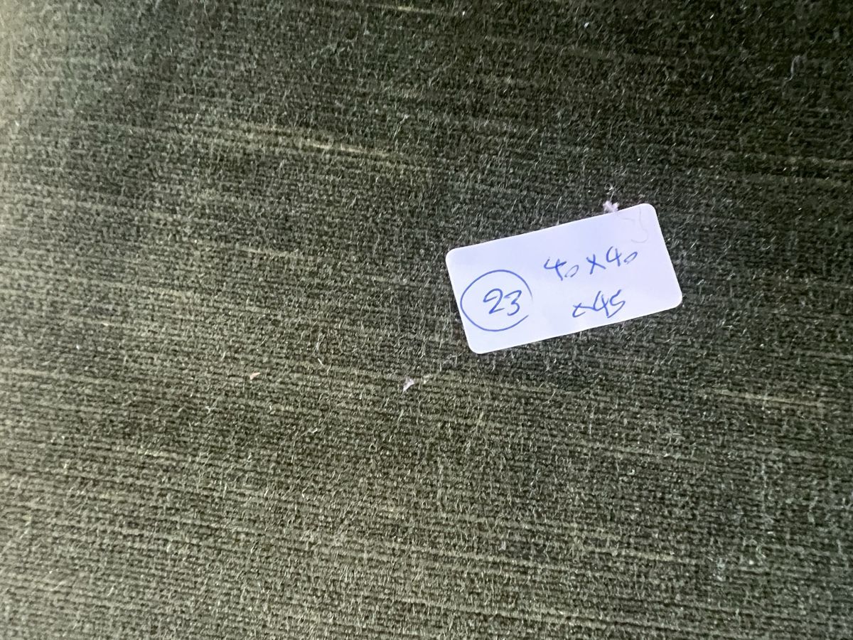 Sgabelli:  Antiker Hocker (23) – Usato da Glattfelden venduto da brockischweiz 5