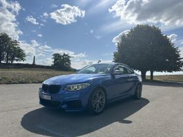 BMW M235i