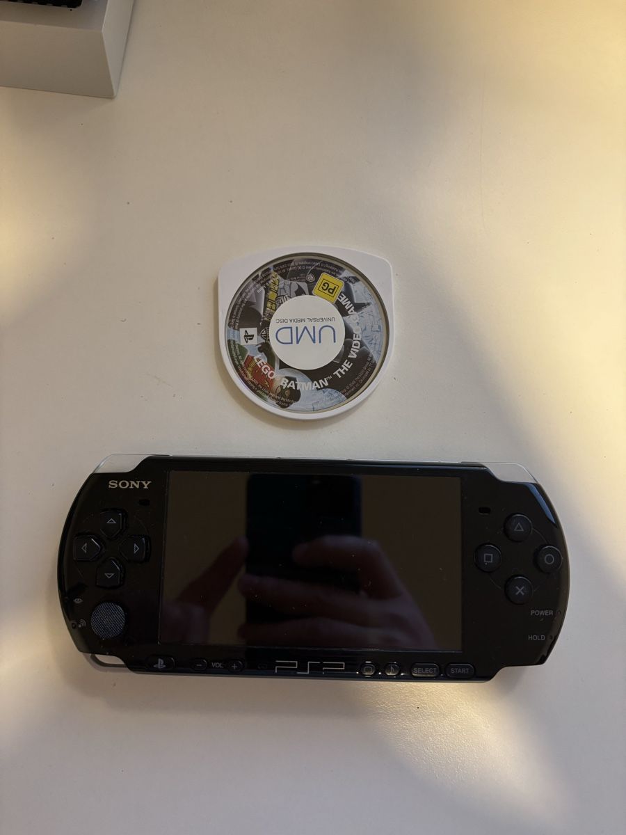 Sony Console: PSP mit Lego Batman – Usato da Hermetschwil-Staff venduto da Jonah.jab