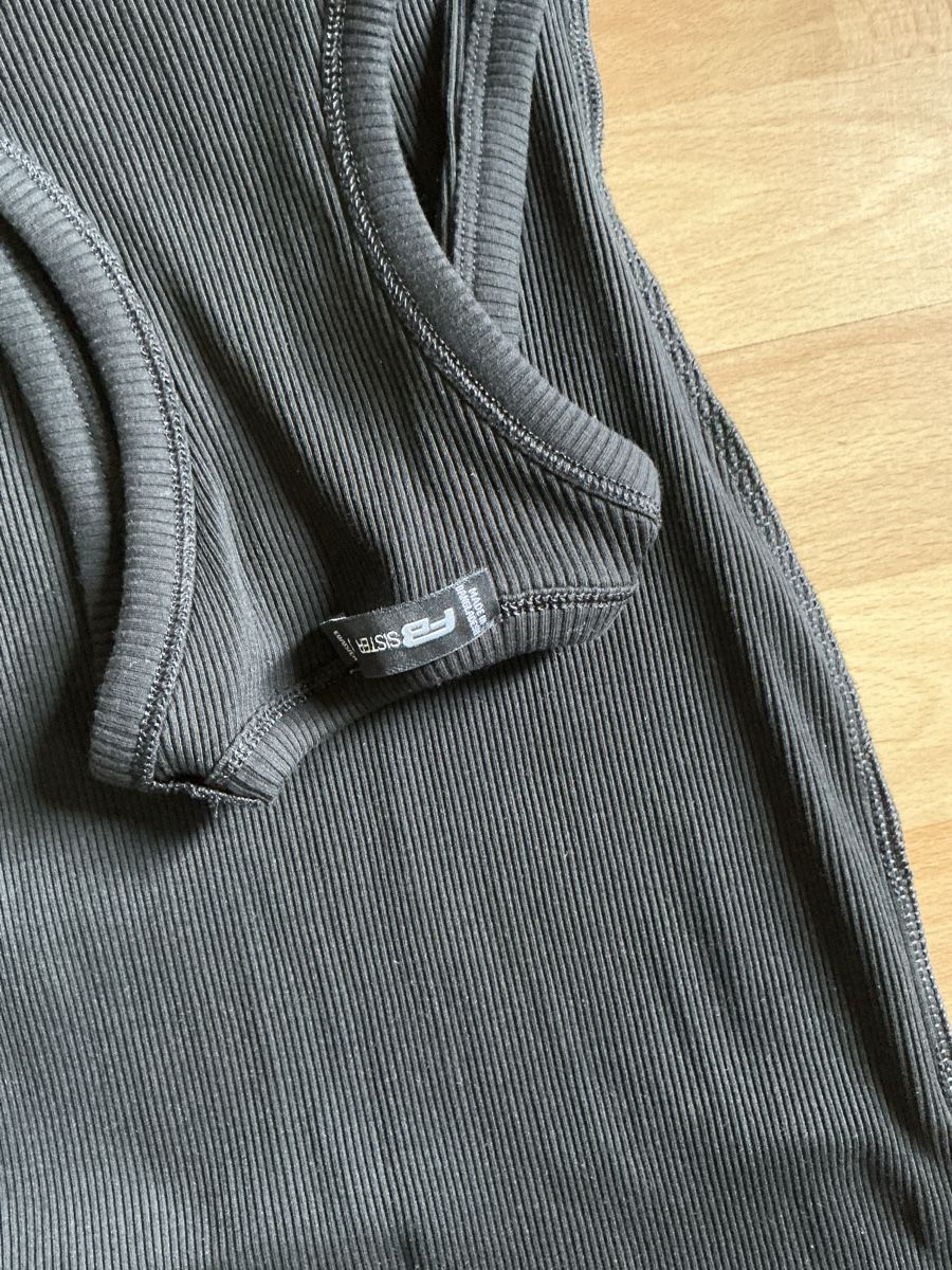 Vestiti: Kleid  – Nuovo (secondo la descrizione) da St.Gallen venduto da nat_7n75 2