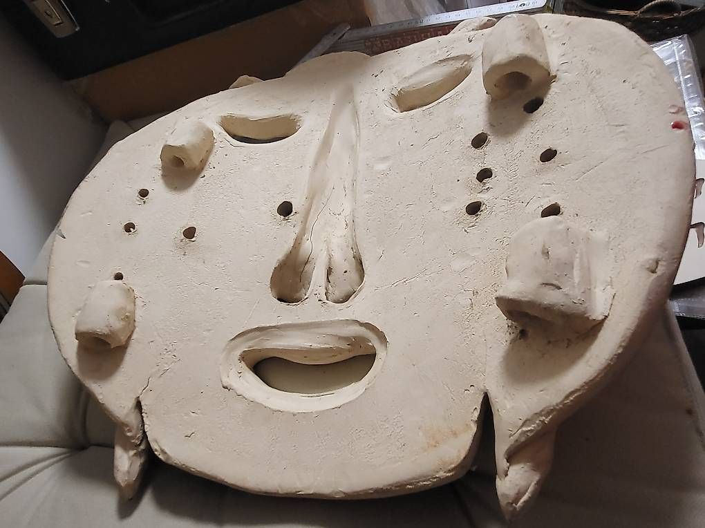 Sculture & Statue: Wunderschöne Maske aus Ton – Usato da Belp venduto da Zam 3